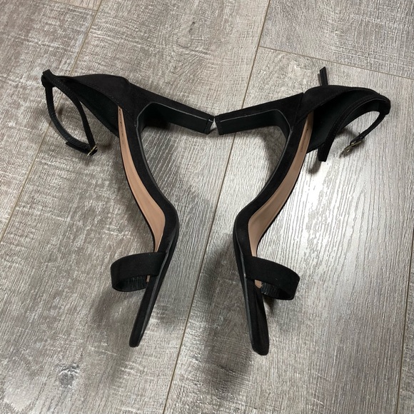 Qupid Women’s Heels Size 10 Color Black - Picture 5 of 8